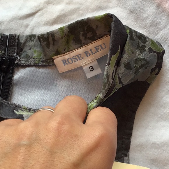 Rose bleu dress - Picture 3 of 3